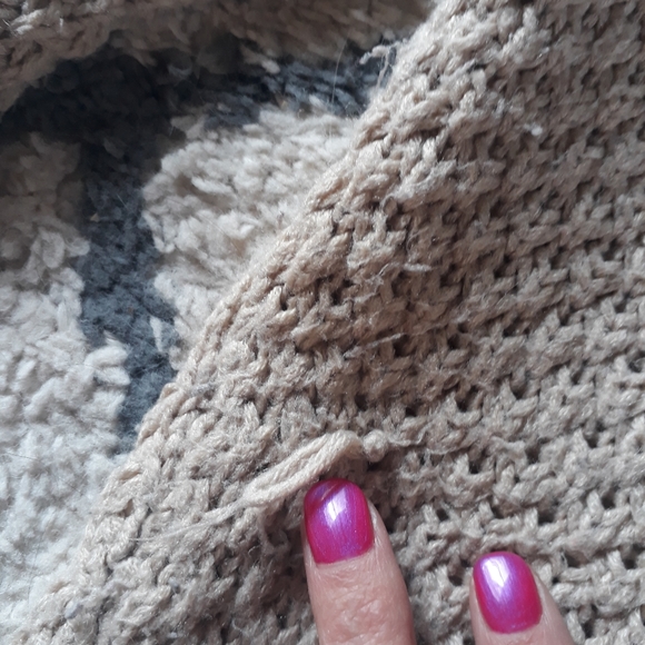 Forever 21 sweater - Picture 5 of 5